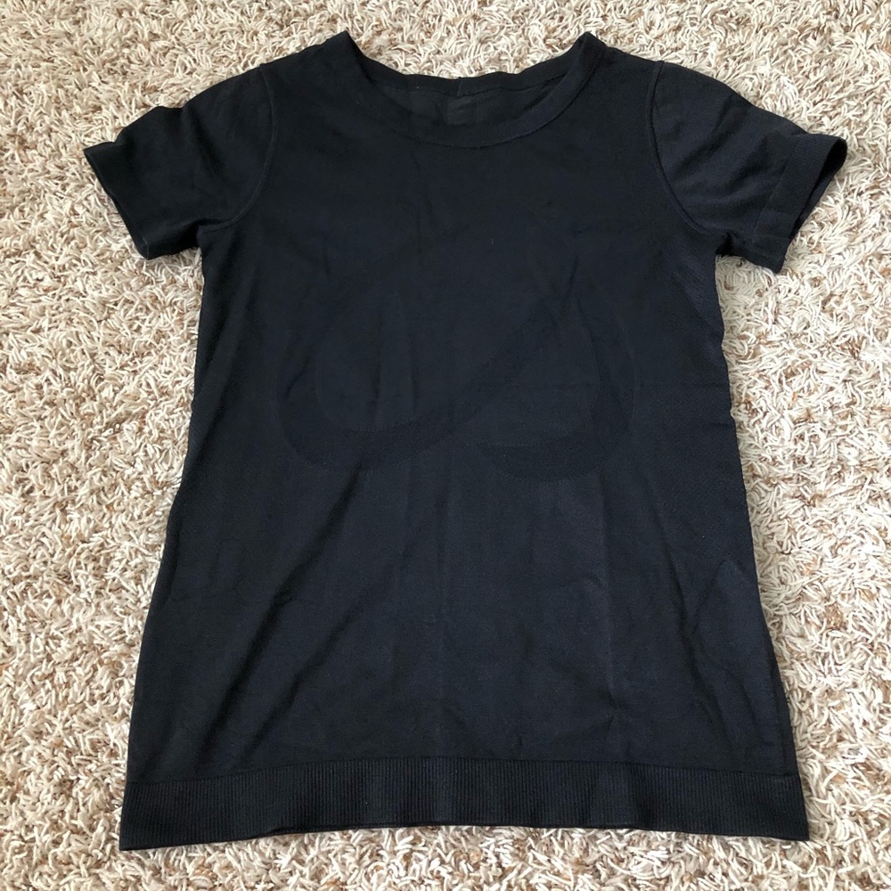 Crz yoga short sleeve top